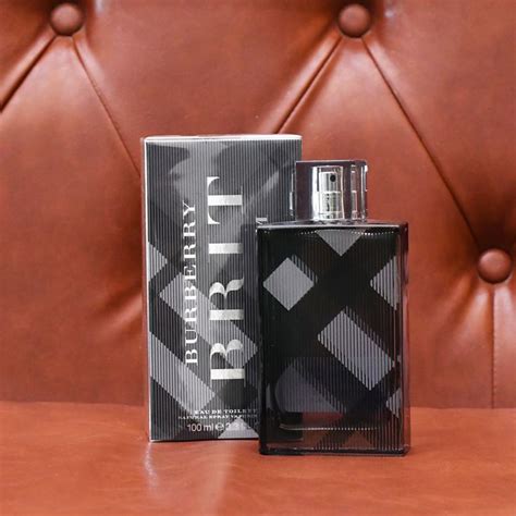 familia olfativa de perfume burberry|Burberry colonia fragancia.